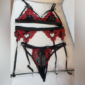 New RSLove 3 Piece Lace Teddy Babydoll Bodysuit Black/Red
